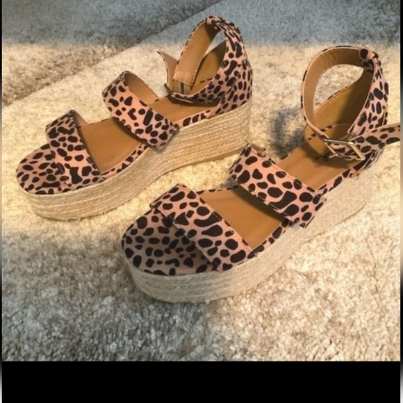 Cheetah (Leopard) Wedge Espidrille Strappy Sandals, 9 - Picture 4 of 5